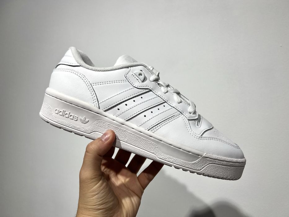 Кроссовки Rivalry Low Originals GX2272