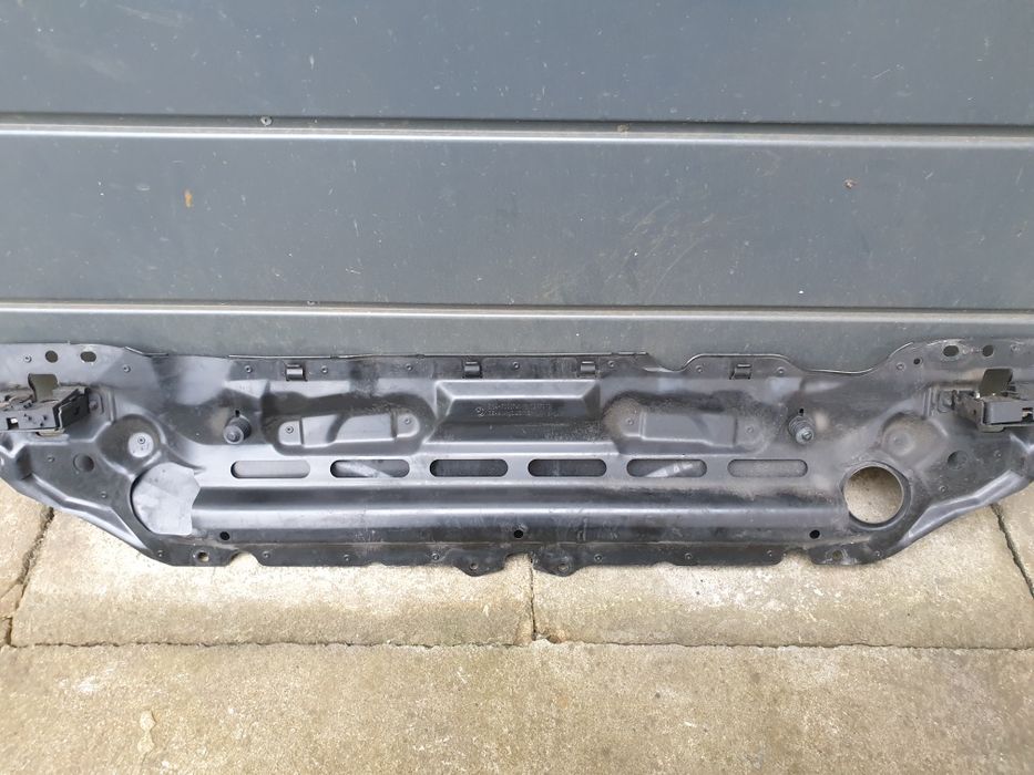 Wzmocnienie pasa przedniego BMW E60 E61  ładne