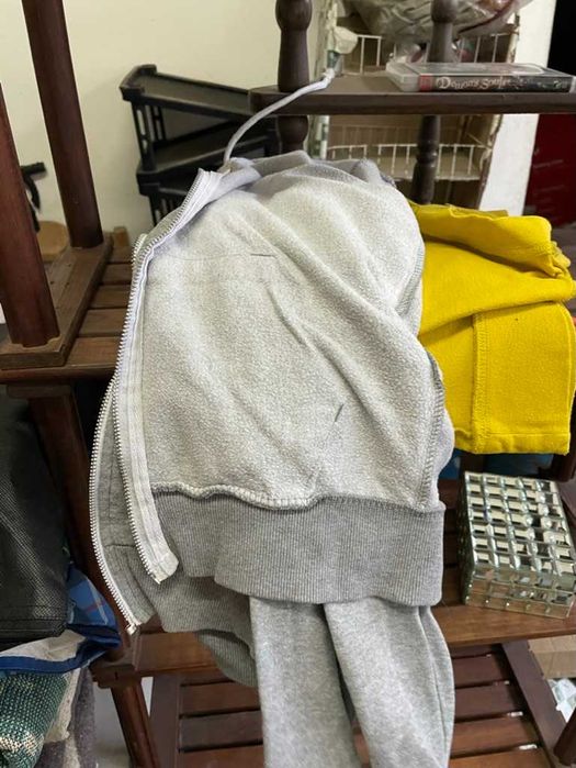 casaco hm cinzento com capuz tamanho s