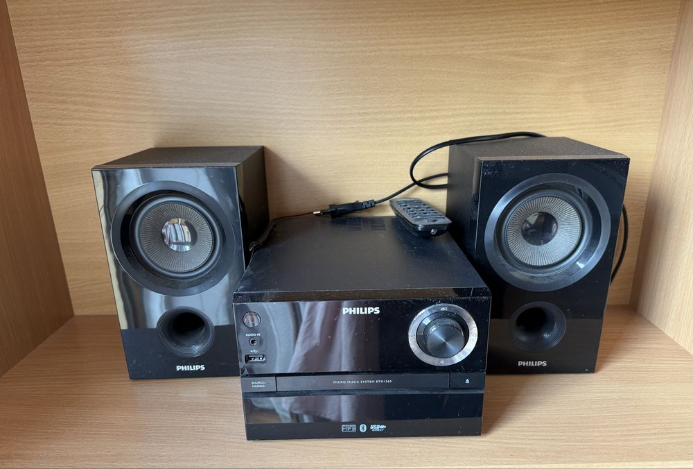 Mikrowieża Phillips BTM1360/12