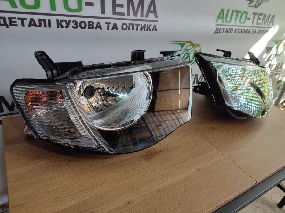 Фара Mitsubishi L200 передні фари л200