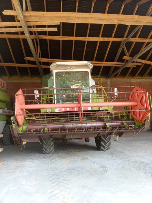 Kombajn Claas dominator 76 perkins 3.6 kabina