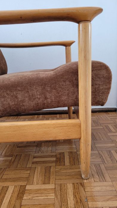 Fotel brązowy tapicerowany