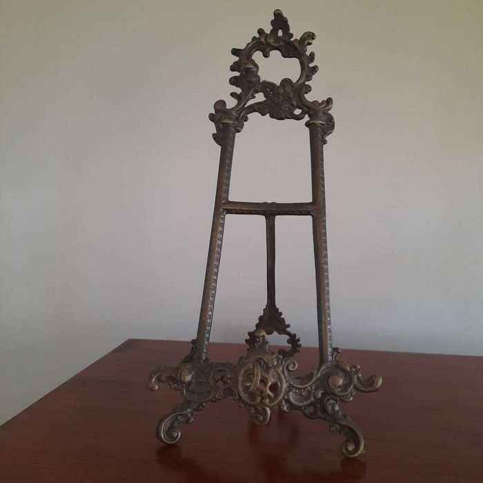 Suportes de Fotografias / Pratos Decorativos