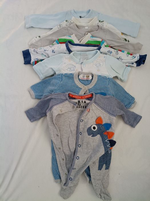 Ubranka dla chłopca r.56/62