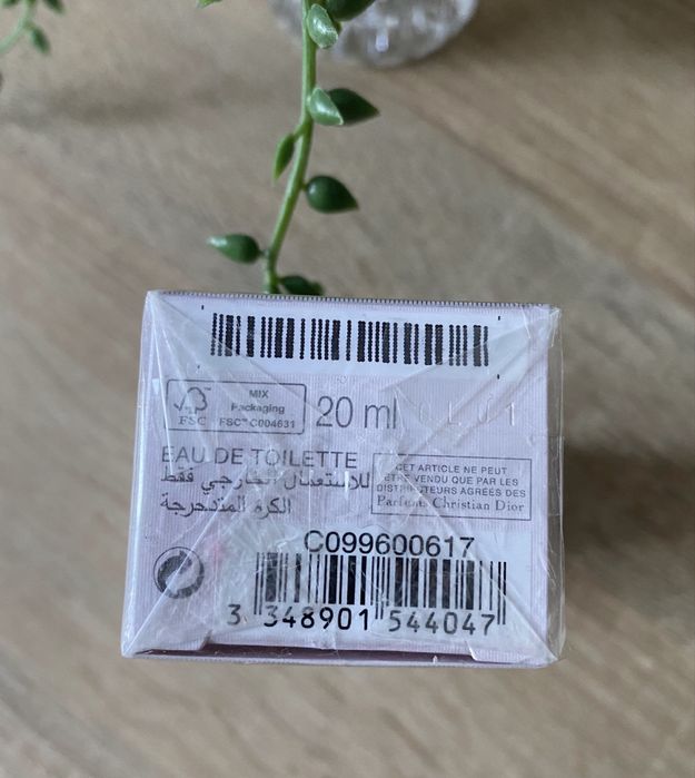 Miss Dior Rose N'Roses Roller Pearl