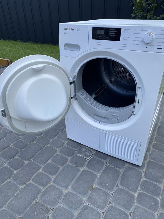 Сушильна машина Miele TMB540 WP Eco