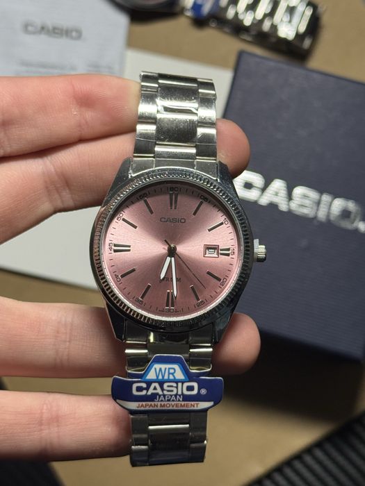 Годинник Casio MTP-1302 / Статусний вигляд / 7 кольорів / Повний комплект