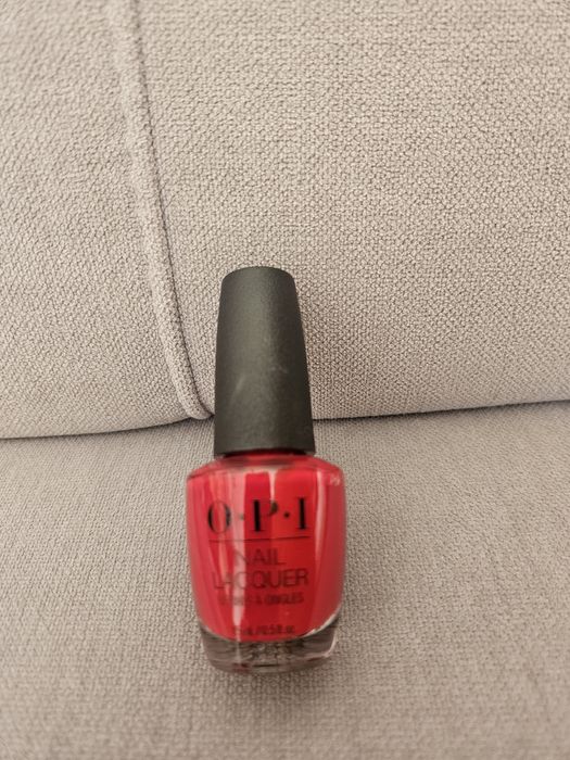 O.P.I Lakier do paznokci Big Apple Red 15 ml NOWY