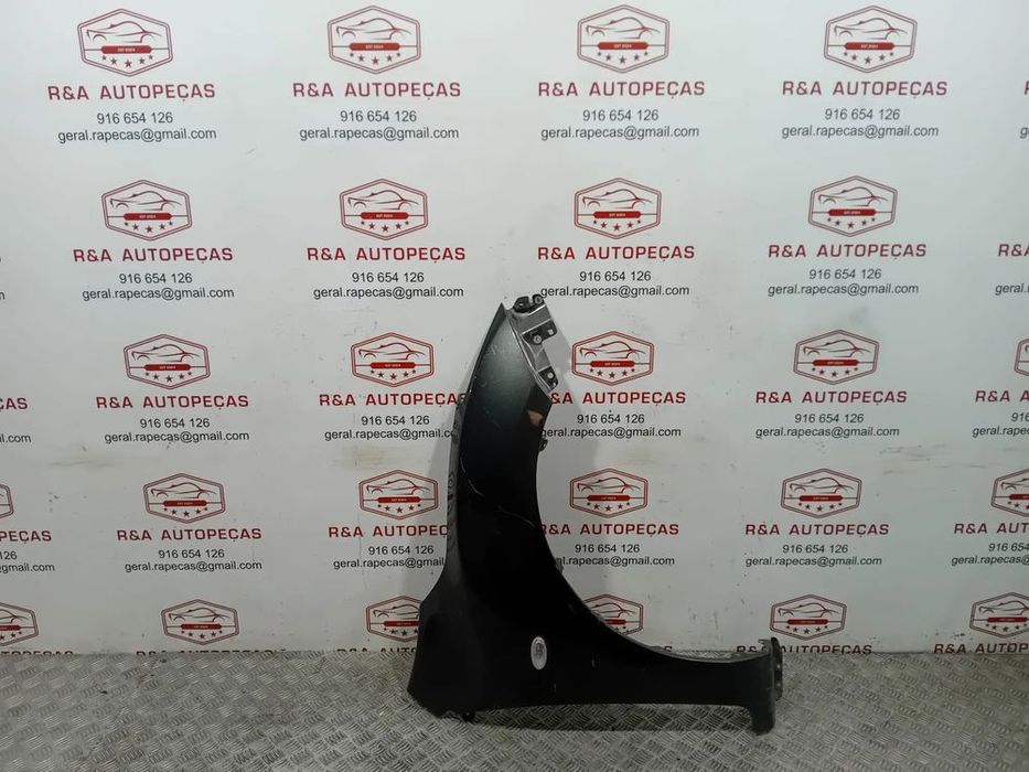 Guarda Lamas Frente Frontal Direito Mazda Demio 13 Original