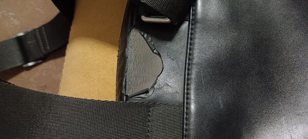 Listonoszka czarna Tommy