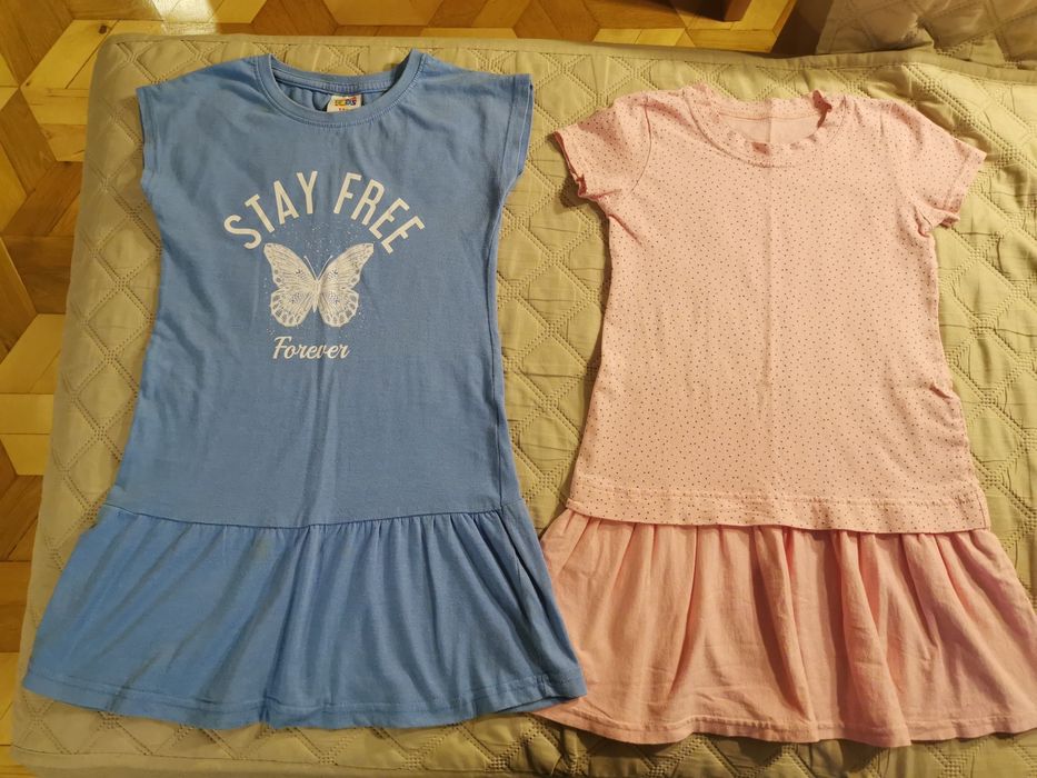 Sukienki z krótkim rękawem 116-122