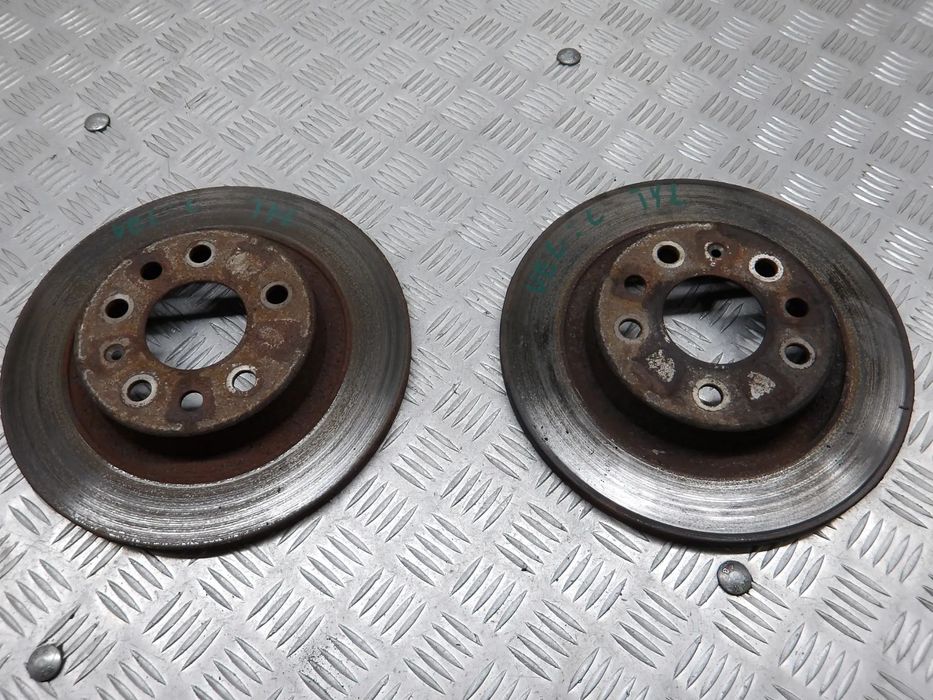 OPEL VECTRA C KOMBI 2.0D TARCZE HAMULCOWE TYŁ TYLNE