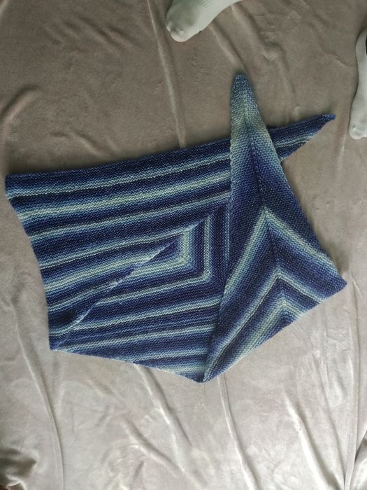 Chusta strzałka damska