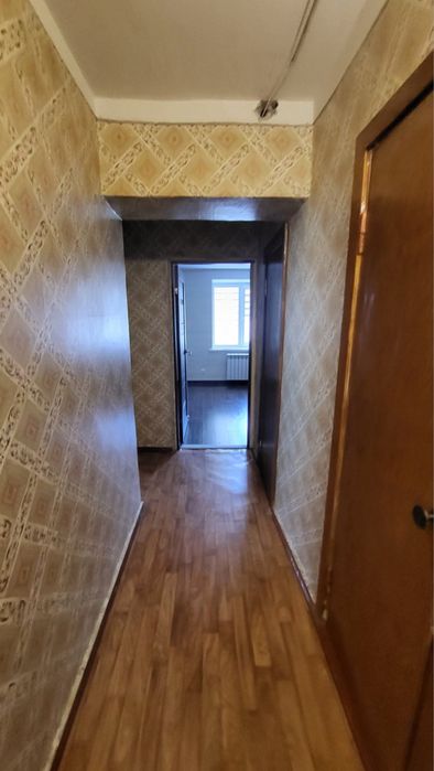 Продам 3х кімн кв Лукʼяненка.
