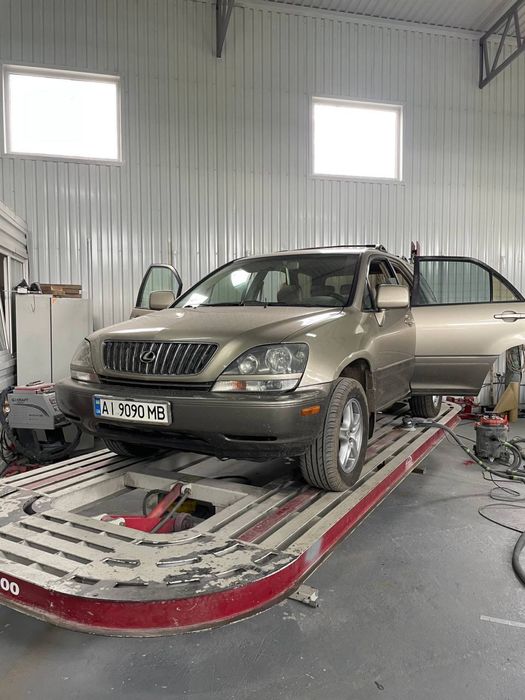 Продам lexus rx300