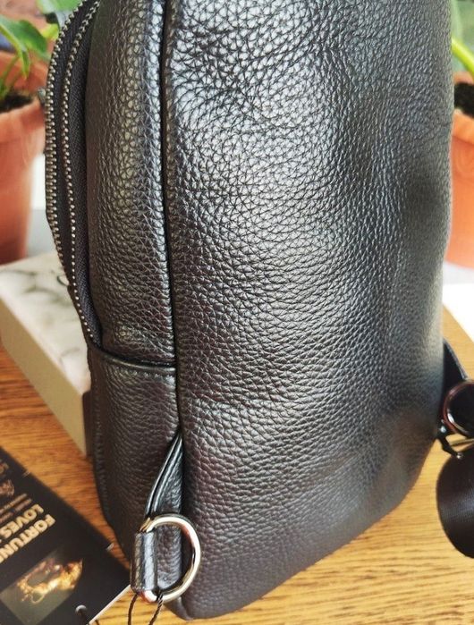 Сумка-Слинг мужская.   Натуральная кожа (Crazy Horse Leather). Черная.