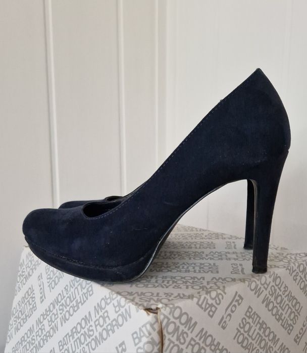 Buty 7 par w jednej paczce