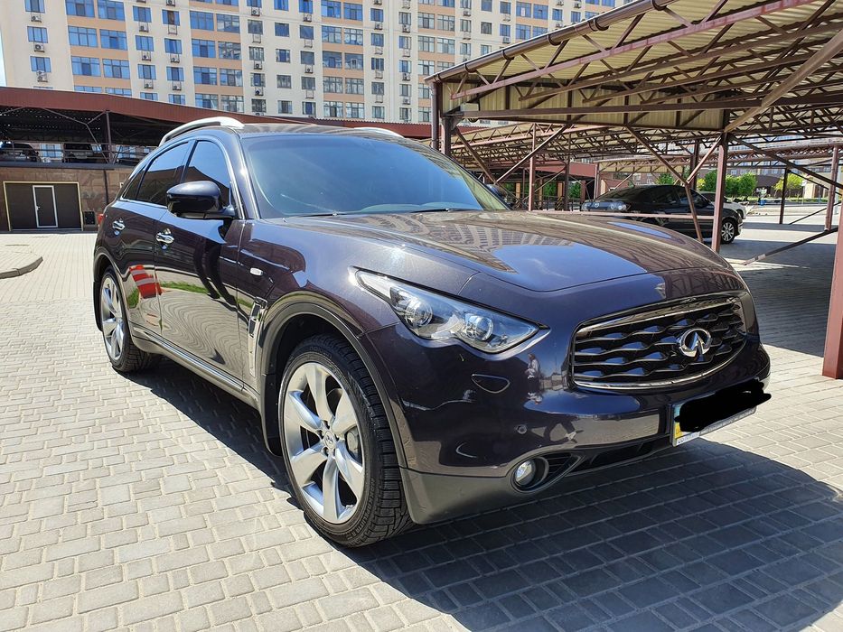 Infiniti FX 37S продам