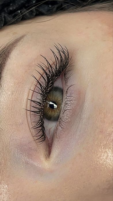 Нарощення вій/ Наращивание ресниц