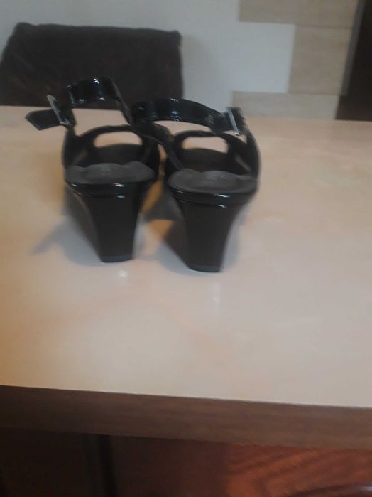 OKAZJA!!! Wloskie eleganckie czarne pantofle