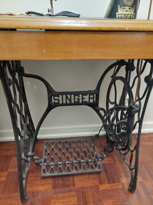 Máquina Costura Singer