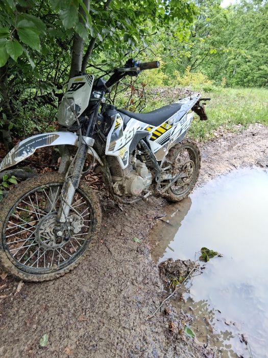 Продам на повнуму ходу