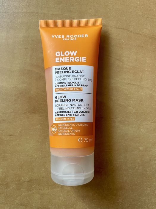 Glow peeling mask Peelingująca maska Yves Rocher