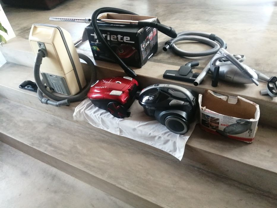 Vendo quatro aspiradores