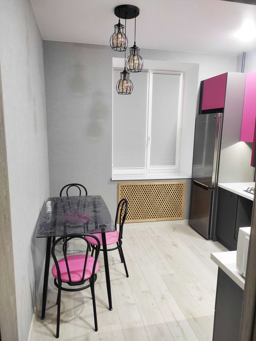 Сдам очень уютную 1-ю квартиру посуточно. Р-н Вокзала, всё рядом.