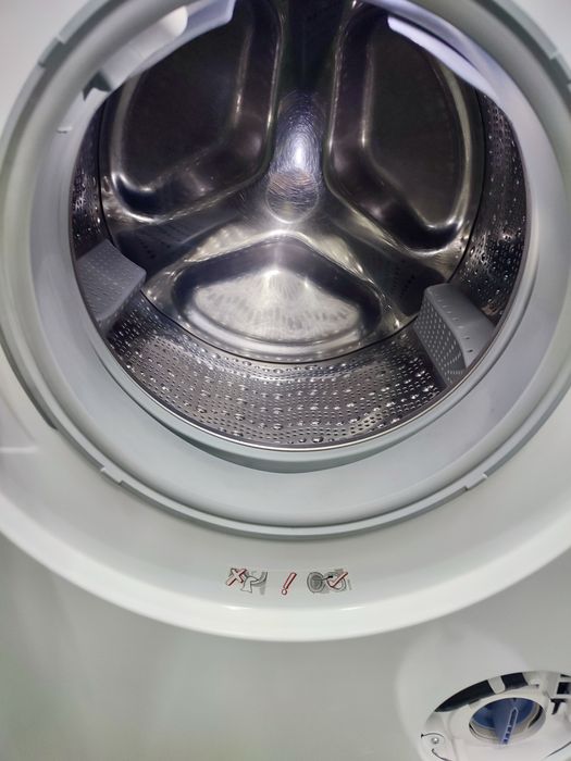 Пральна машина Bosch Serie 8 I-Dos EcoSilence Drive Led підсвітка A+++