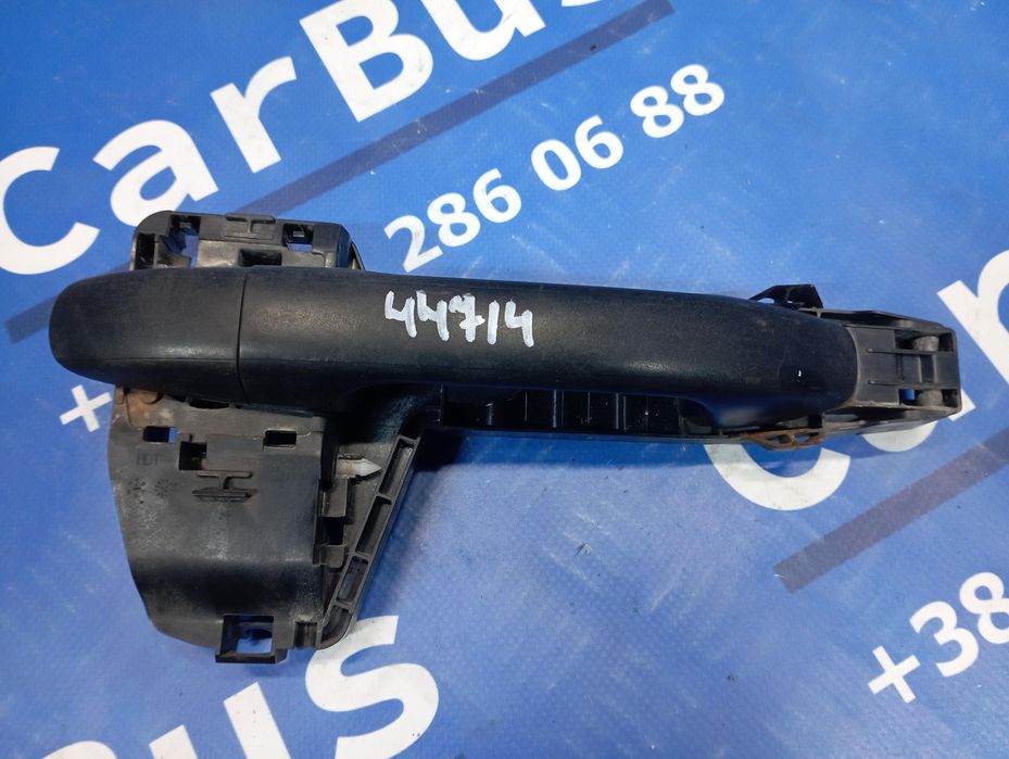 Ручка дверей задня Вито 447 права рчка Mercedes Vito W447 в4