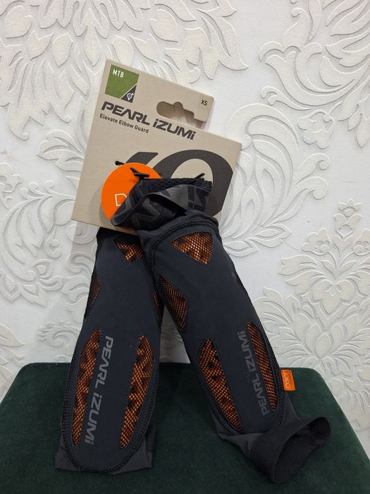 Ochraniacze na łokcie PEARL IZUMI D30