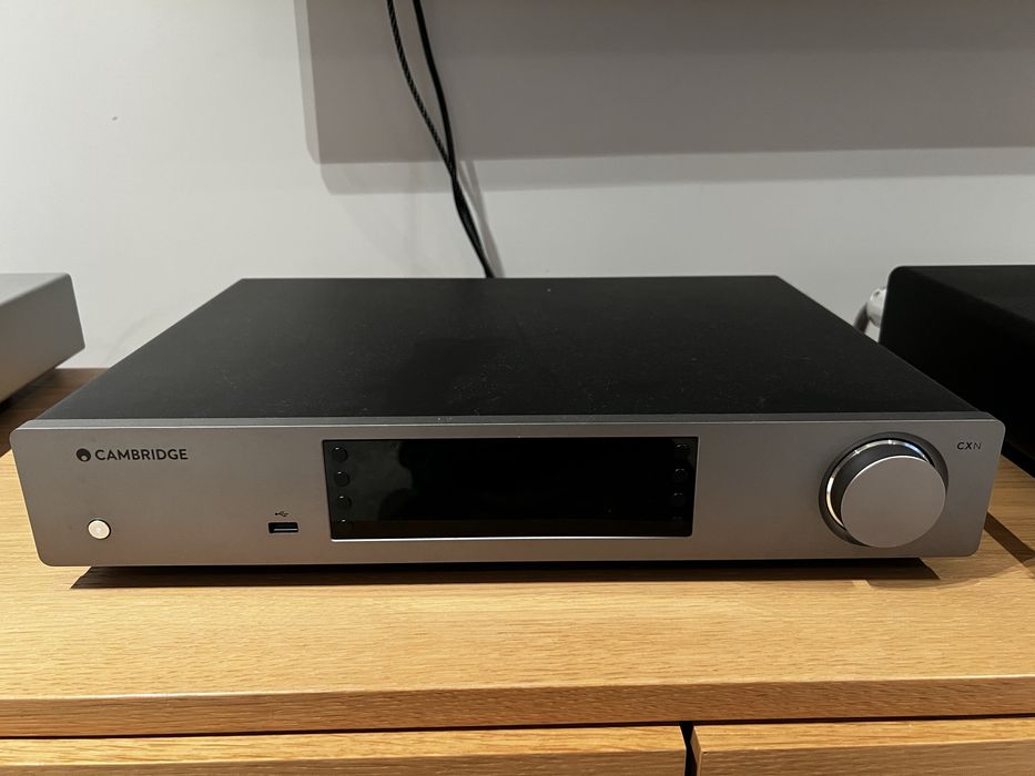 Odtwarzacz sieciowy Cambridge Audio CXN v2
