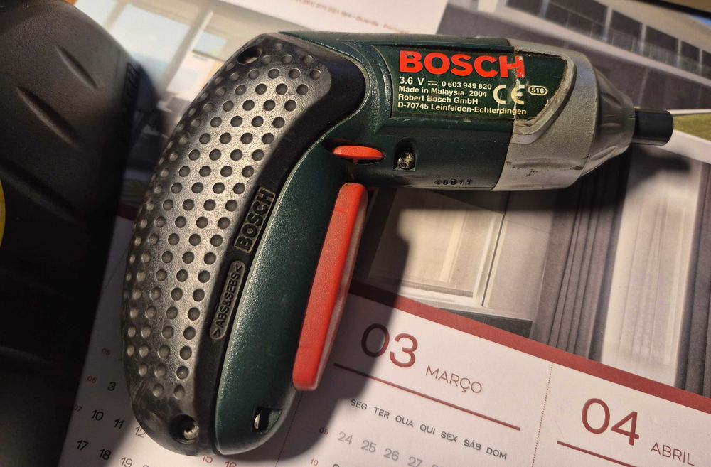 Aparafusadora Bosch IXO