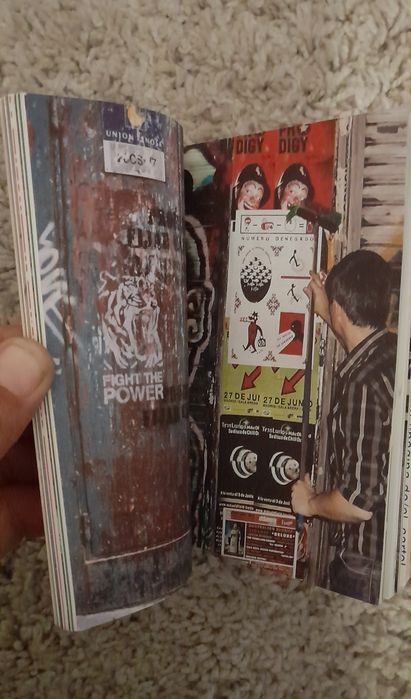 Mini livro El Cartel - No 12
Published by Pocko Editions