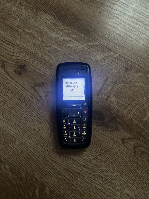 Мобільний телефон Nokia 2600