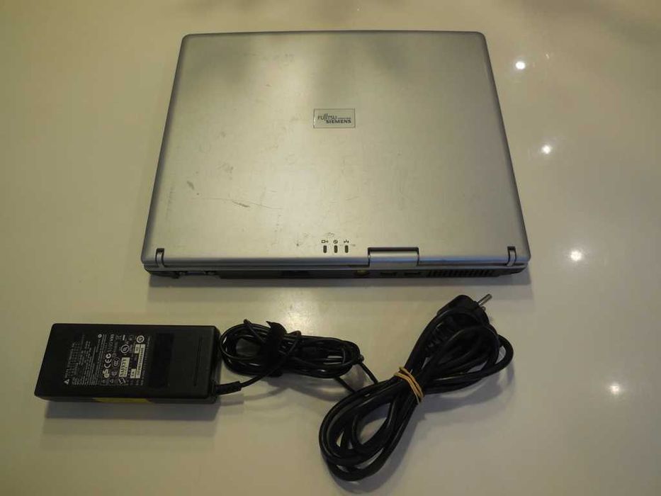 Laptop Fujitsu Siemens Amilo M7440 Pentium1.7 GHz RAM DDR2 1Gz HDD80GB