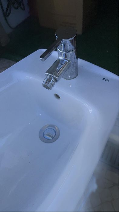 Vende-se Bidé Marca Roca