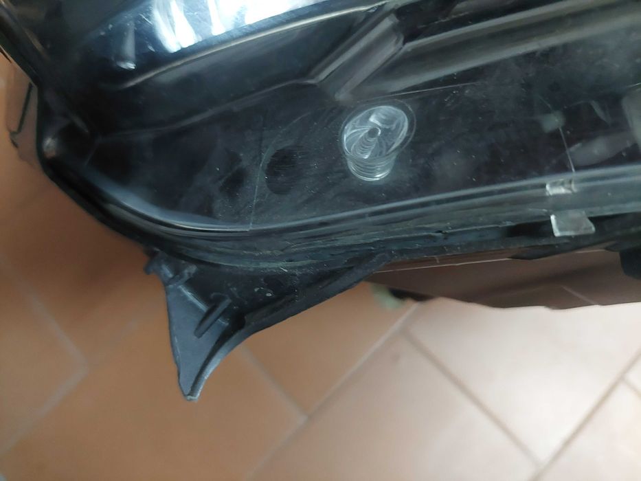 farol drt Renault clio iv