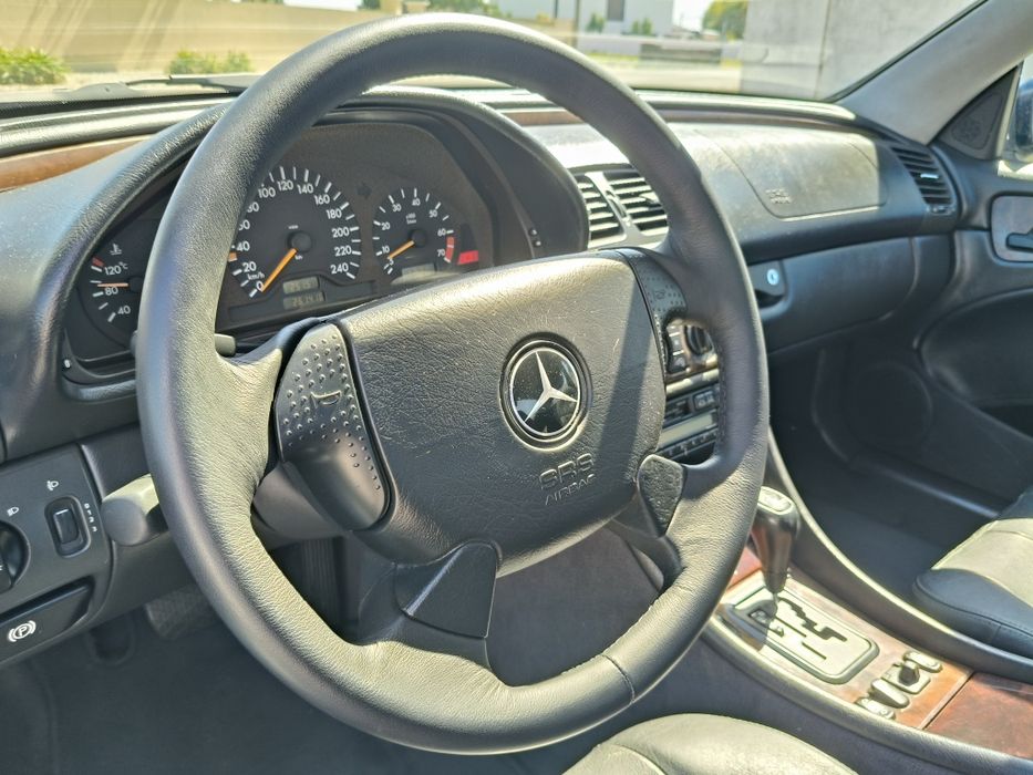 Mercedes Benz CLK