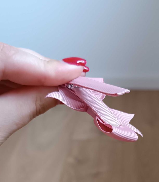 Ganchos lacinho para bebés - 5cm -Várias cores (Novos)