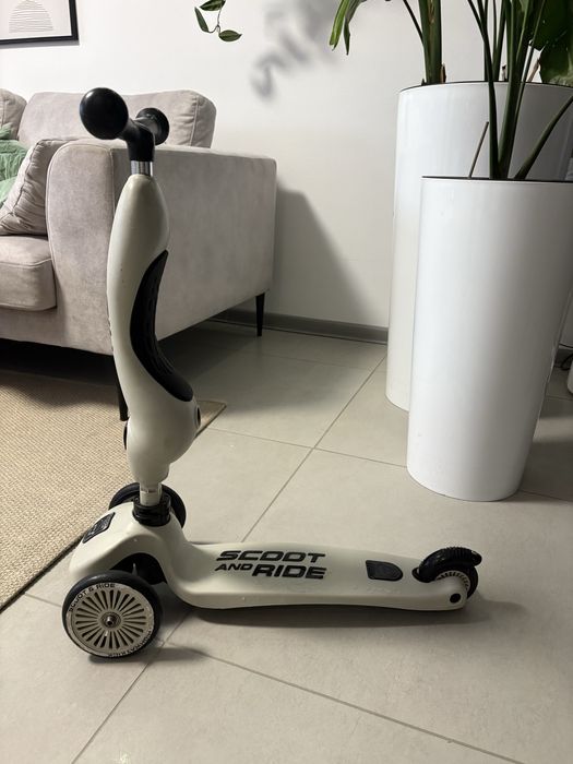 Hulajnoga scoot and rode jezdzik rowerek biegowy