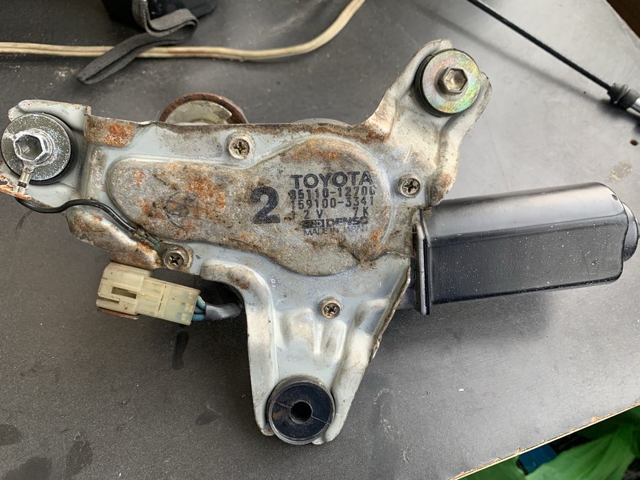 Моторчик Toyota corolla e9 87-92 liftback