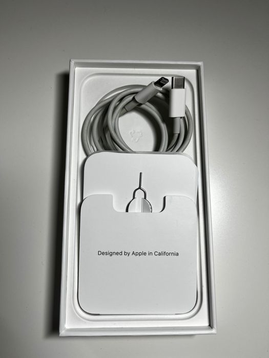 Telefon IPhone 13