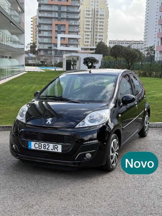 2012 * Motor Toyota 68 cv * Multimidia * Poucos Km * Leds * Imaculado