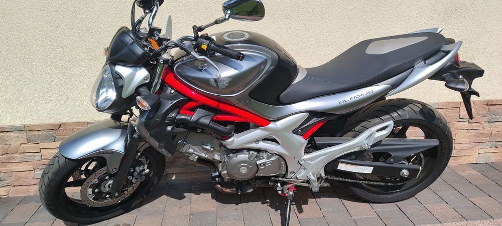 Suzuki gladius 650 ABS transport