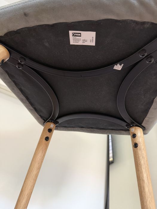 Cadeira de jantar de veludo
