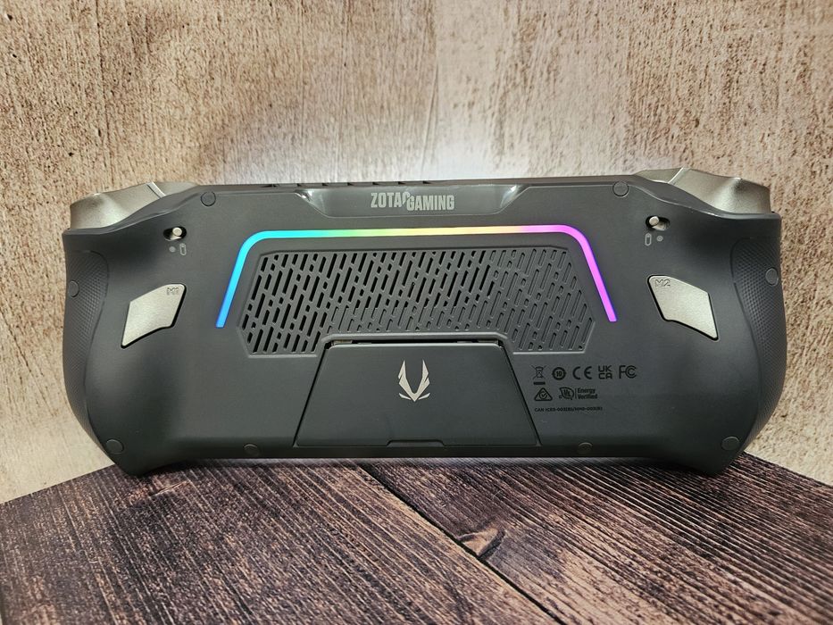 Ігрова консоль Zotac Gaming Zone (Ryzen 7 8840U) 512Gb AMOLED 120Hz