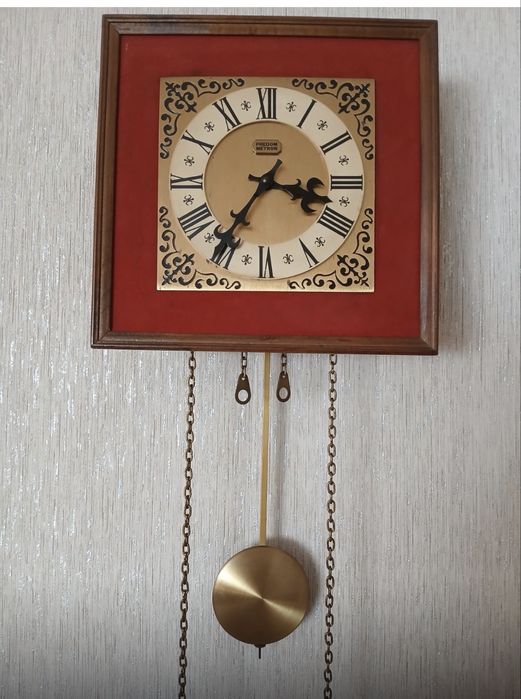 Zegar ścienny Predom Metron z wahadłem i gongiem – sprawny, vintage
